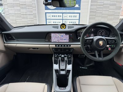 2024 Porsche 911 thumbnail 16