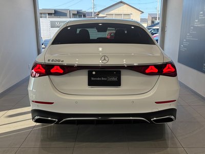 MERCEDES-BENZ E-CLASS - 6