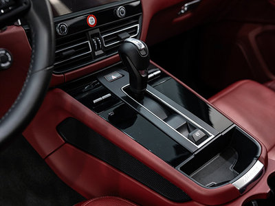 PORSCHE MACAN - 9