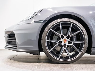 PORSCHE 911 - 10