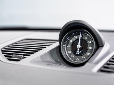 PORSCHE 911 - 9