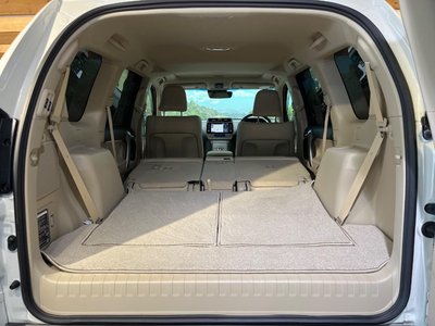 TOYOTA LAND CRUISER PRADO - 10