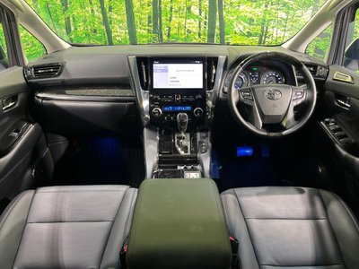 TOYOTA ALPHARD - 2