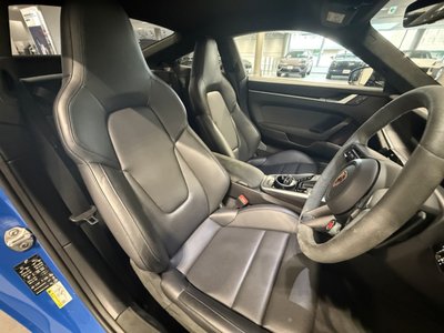 PORSCHE 911 - 7