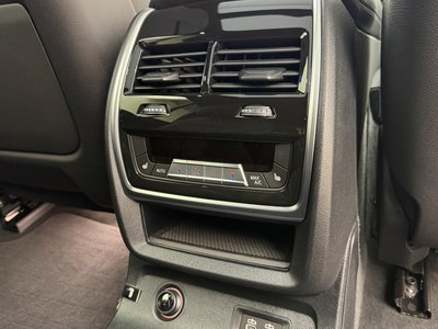 2023 BMW X7 thumbnail 62