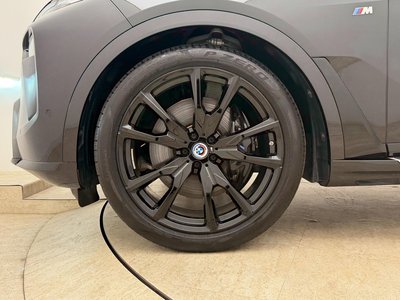 2023 BMW X7 thumbnail 26