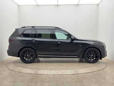 2023 BMW X7 thumbnail 13