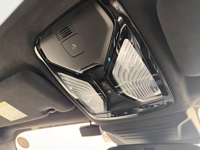 2023 BMW X7 thumbnail 51