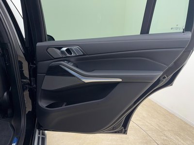 2023 BMW X7 thumbnail 59