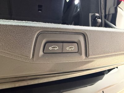 2023 BMW X7 thumbnail 73