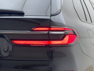2023 BMW X7 thumbnail 20