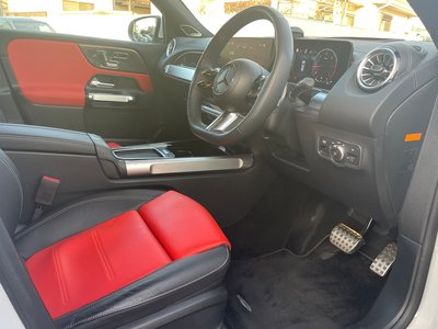 MERCEDES-BENZ GLB - 6