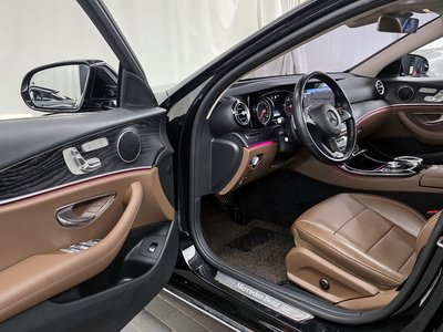 MERCEDES-BENZ E-CLASS - 10