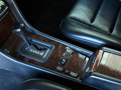 1993 Mercedes-BENZ MEDIUM-CLASS — миниатюра 11