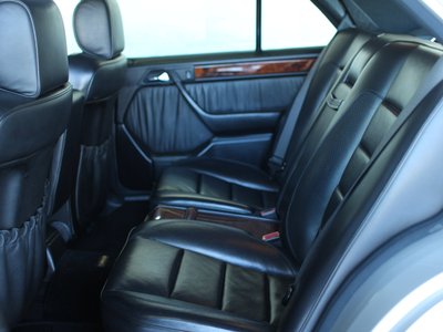 1993 Mercedes-BENZ MEDIUM-CLASS — миниатюра 13
