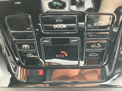 2023 Lexus NX thumbnail 32