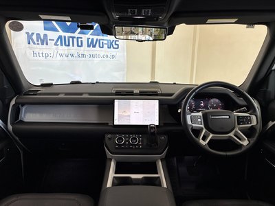 صورة 6 لـ 2024 LAND Rover DEFENDER