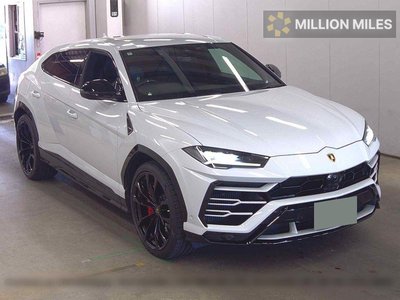 LAMBORGHINI URUS - 1