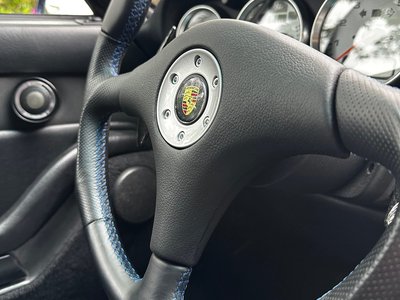 PORSCHE 911 - 8