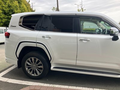 TOYOTA LAND CRUISER - 8