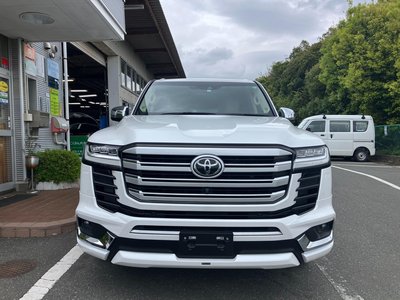 TOYOTA LAND CRUISER - 10