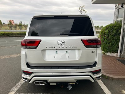 TOYOTA LAND CRUISER - 5