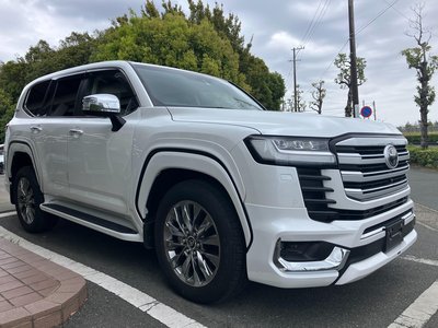 TOYOTA LAND CRUISER - 9