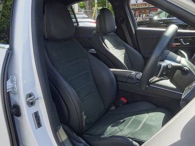 MERCEDES-BENZ E-CLASS - 8