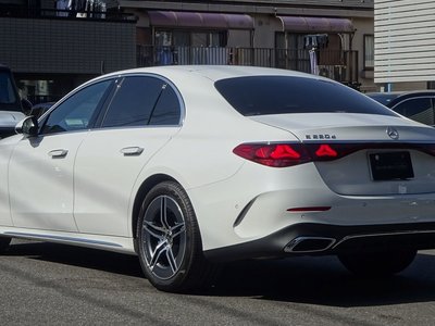 MERCEDES-BENZ E-CLASS - 6
