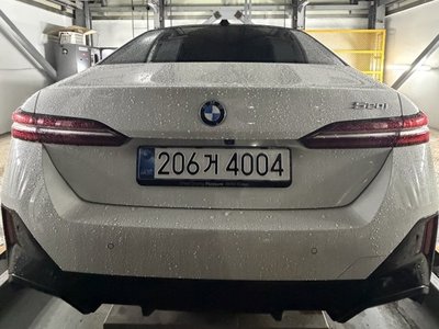 صورة 7 لـ 2024 BMW 5 SERIES