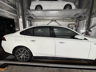 صورة 3 لـ 2024 BMW 5 SERIES