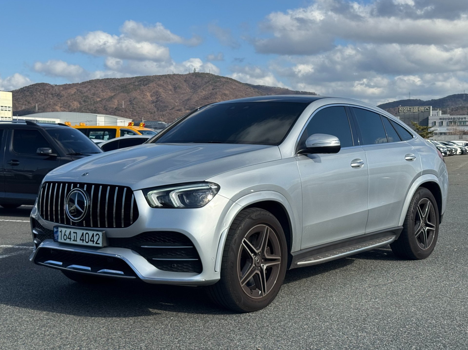 MERCEDES-BENZ GLE - View 1
