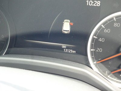 TOYOTA LAND CRUISER 300 - 9