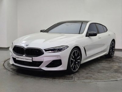 BMW 8 SERIES - 1