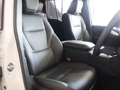 2025 Toyota LAND CRUISER 250 缩略图 38