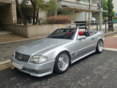 MERCEDES-BENZ SL - 2