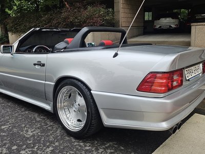 MERCEDES-BENZ SL - 6