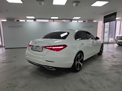 MERCEDES-BENZ C-CLASS - 4