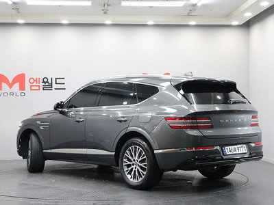 GENESIS GV80 - 3