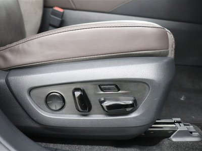 صورة مصغرة 19 لـ 2023 Lexus RX