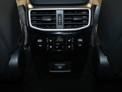 صورة مصغرة 36 لـ 2023 Lexus RX