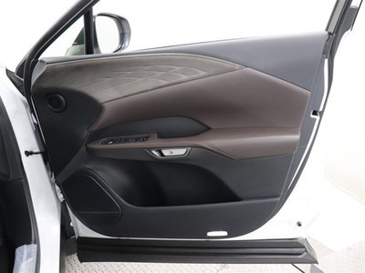 صورة مصغرة 39 لـ 2023 Lexus RX