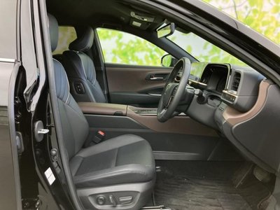 TOYOTA CROWN CROSSOVER - 4