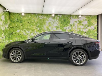 TOYOTA CROWN CROSSOVER - 2