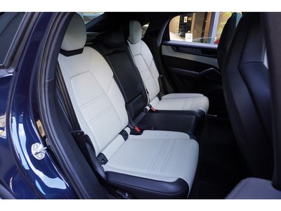 2023 Porsche CAYENNE 缩略图 16