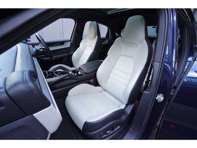 2023 Porsche CAYENNE 缩略图 17