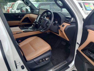 LEXUS LX - 9