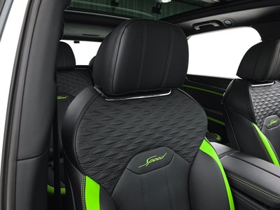 2026 Bentley BENTAYGA photo 10