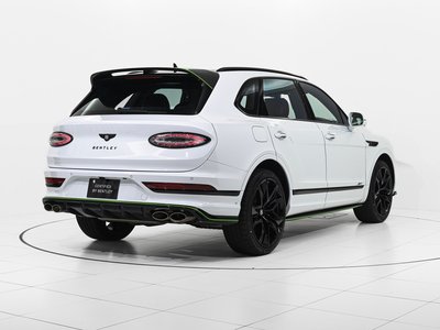 2026 Bentley BENTAYGA photo 5