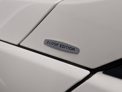 صورة مصغرة 38 لـ 2014 Mercedes-BENZ SL AMG